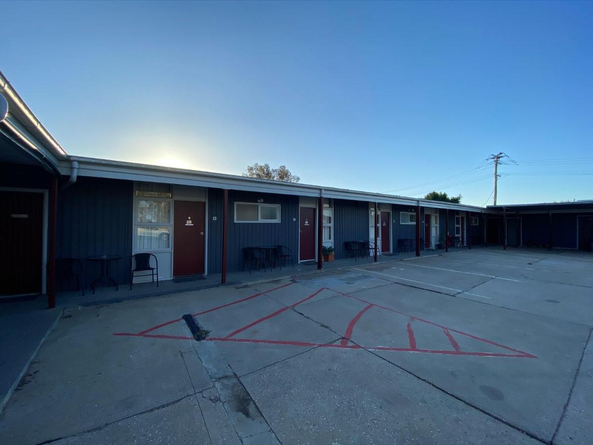 Coolabah Motel Walgett Eksteriør billede